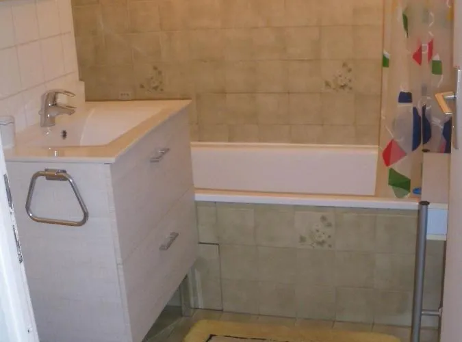 3 Personnes Apartamento Menton